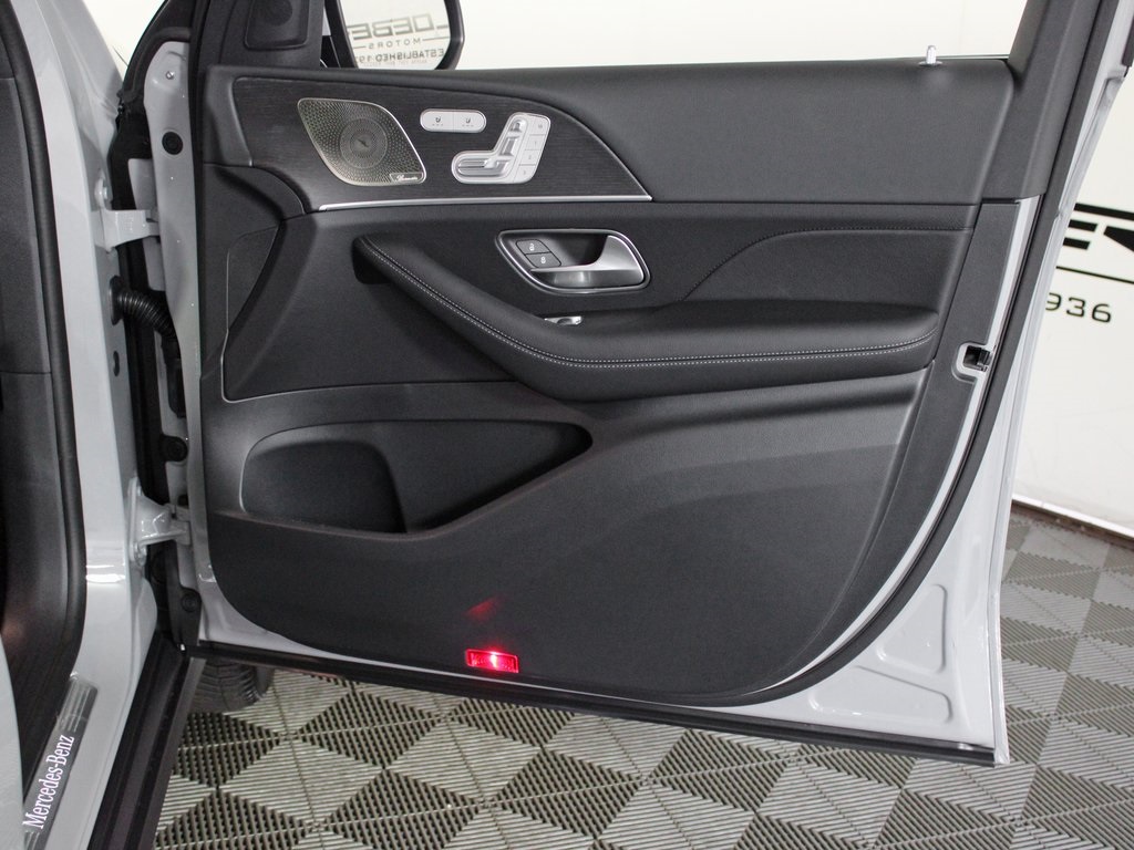 used 2026 Mercedes-Benz GLE car, priced at $65,489