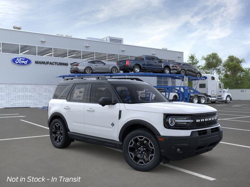 2025 Ford Bronco Sport Outer Banks's photo