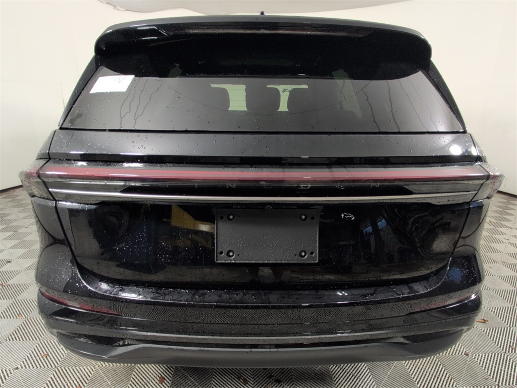 new 2025 Lincoln Nautilus car, priced at $59,521