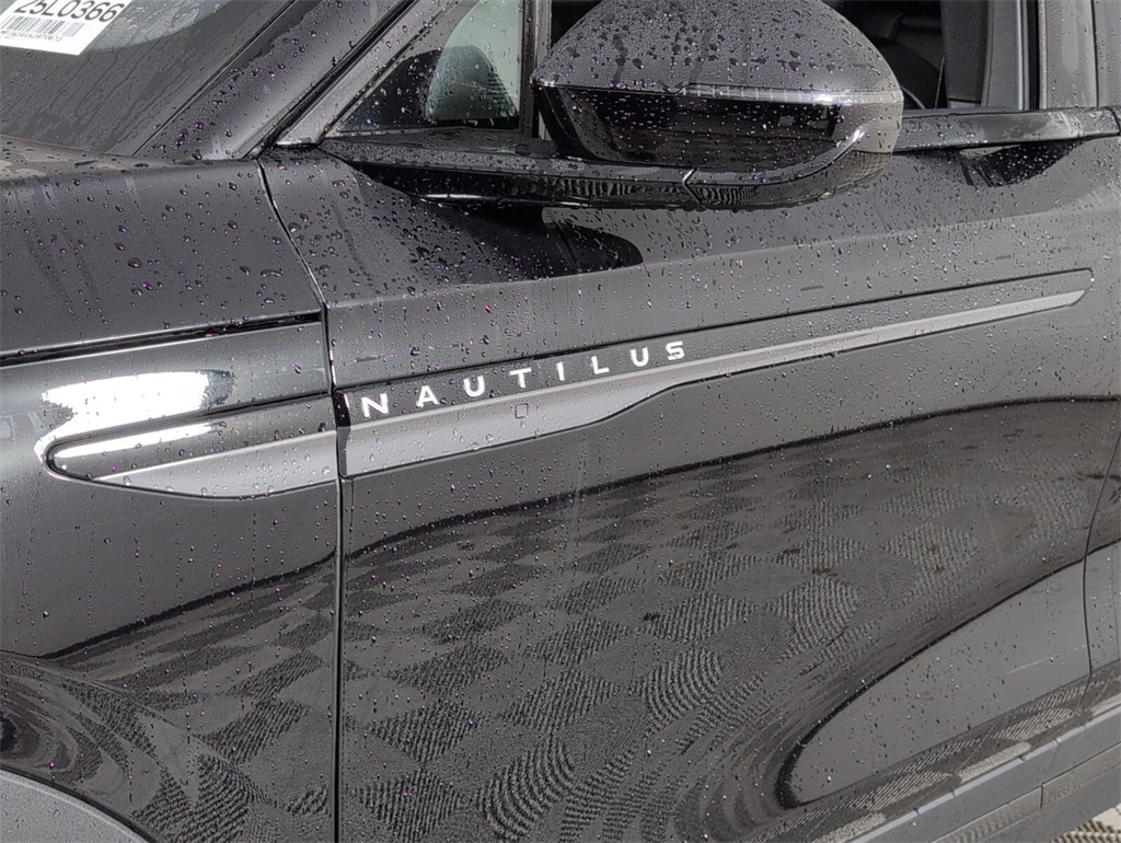 new 2025 Lincoln Nautilus car, priced at $59,521