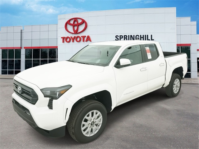 2025 Toyota Tacoma SR5's photo