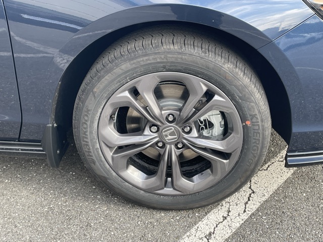 new 2025 Honda Accord Hybrid car, priced at $34,328