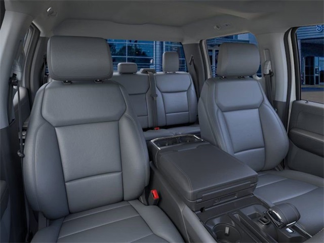 2025 Ford F-150 Lightning photo 8