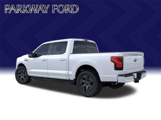 2025 Ford F-150 Lightning photo 4