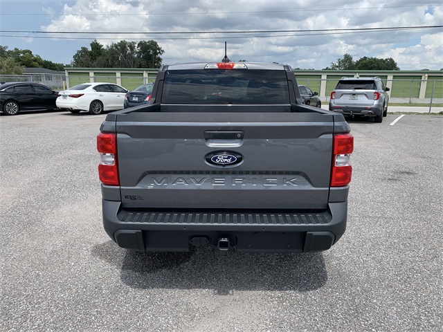 2025 Gray Metallic Ford Maverick XL AWD Truck