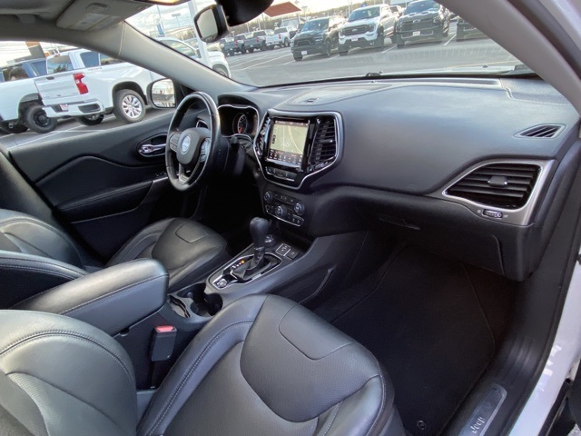 used 2020 Jeep Cherokee car, priced at $18,221