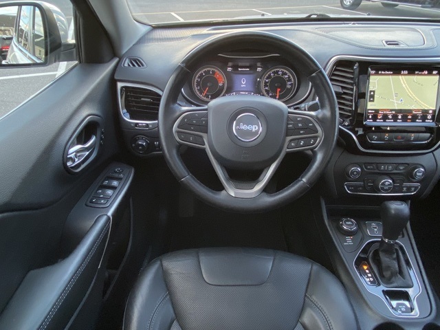 used 2020 Jeep Cherokee car, priced at $18,221