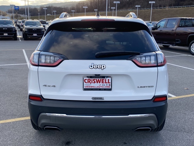 used 2020 Jeep Cherokee car, priced at $18,221