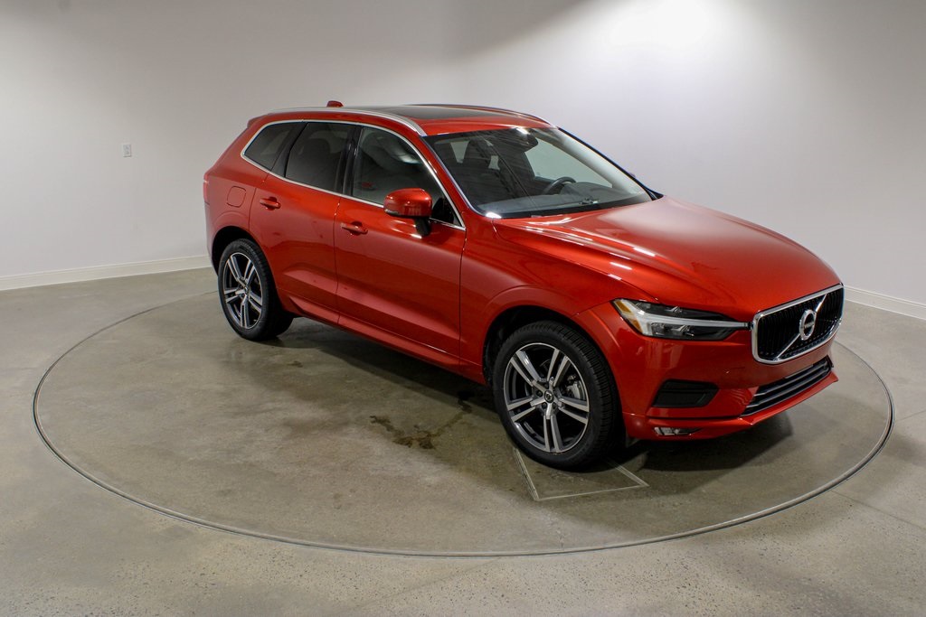 2021 Volvo XC60 T5 Momentum photo 7