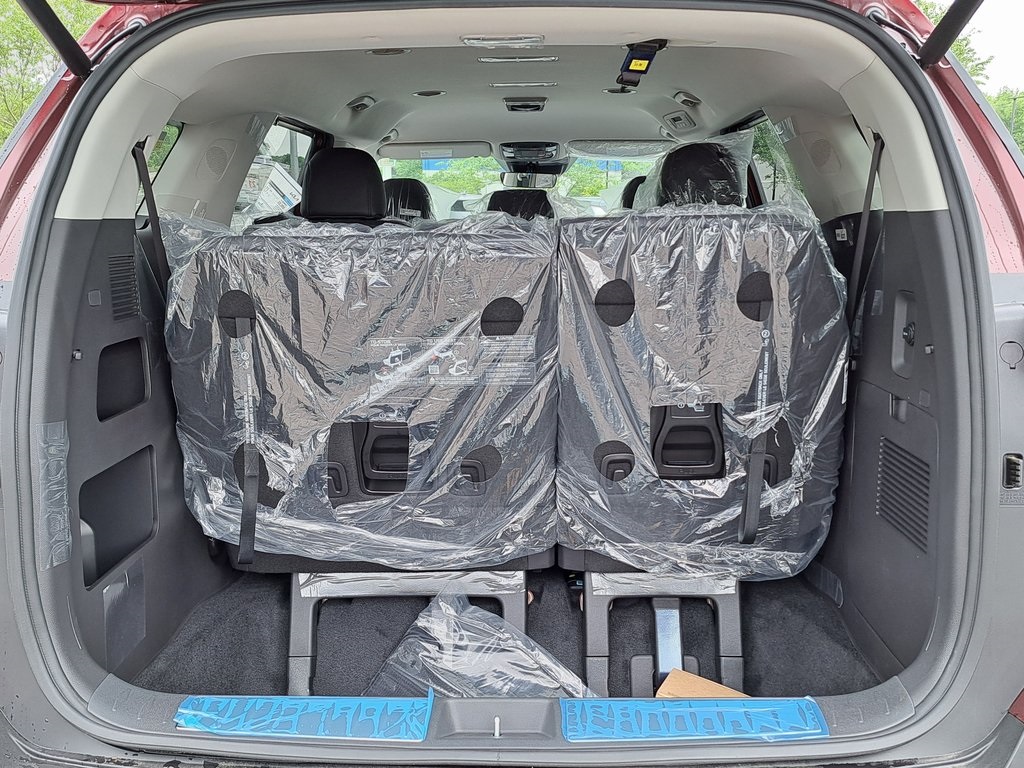 2025 Kia Carnival EX Sports Van FWD 14