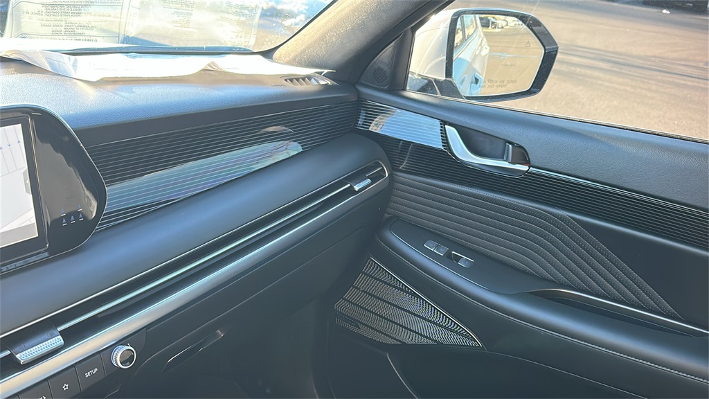 used 2025 Hyundai Palisade car, priced at $43,997