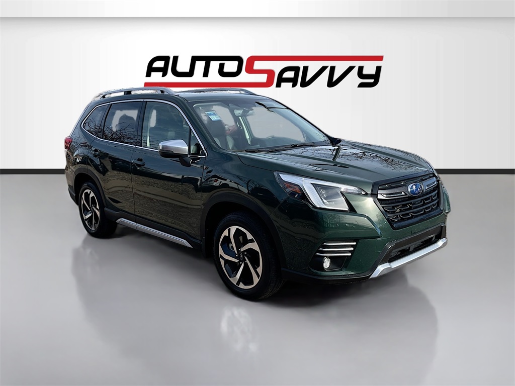 2023 Subaru Forester Touring's photo