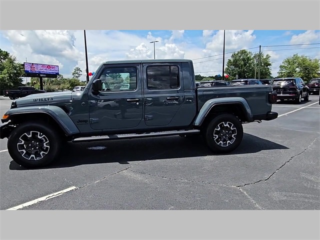 2025 Jeep Gladiator Sport S