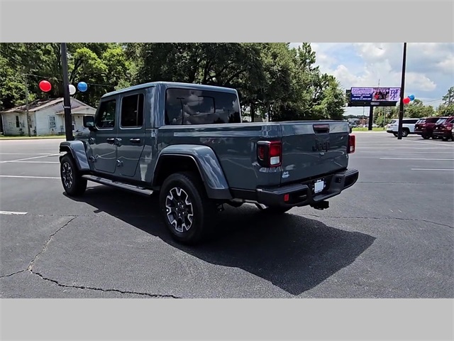 2025 Jeep Gladiator Sport S