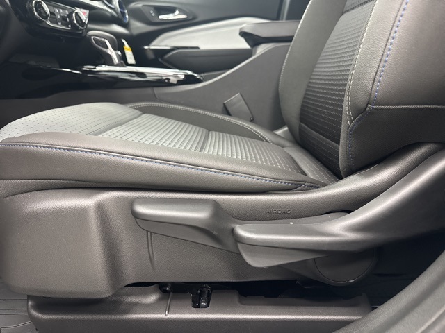 new 2026 Chevrolet Trax car, priced at $27,080