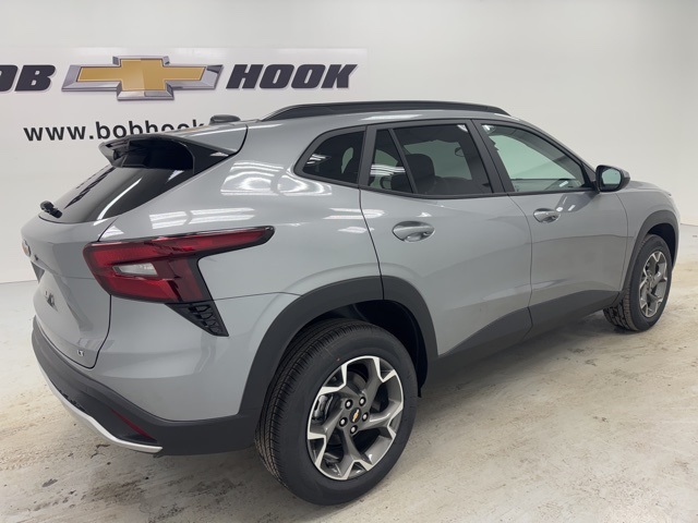 new 2026 Chevrolet Trax car, priced at $27,080