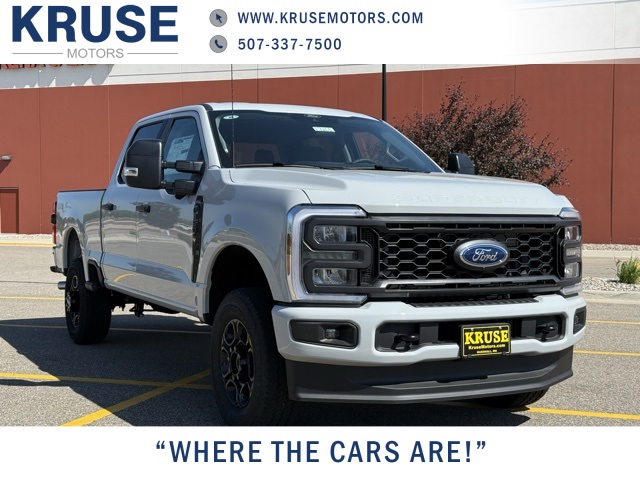 2025 Ford F-350 Super Duty XL