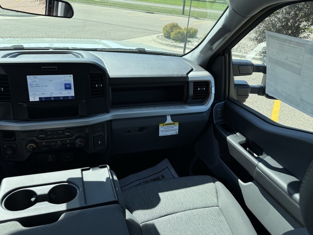 2025 Ford F-350 Super Duty XL