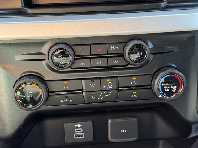 2025 Ford F-350 Super Duty XL
