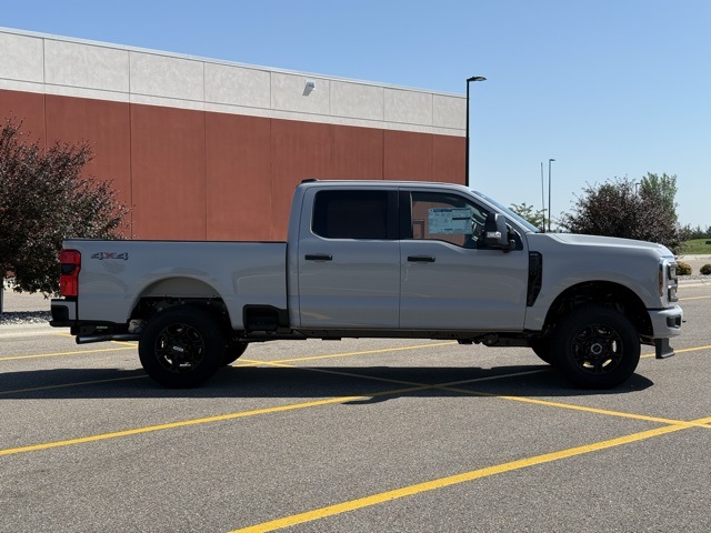 2025 Ford F-350 Super Duty XL