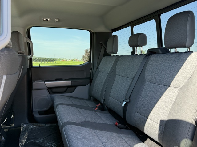 2025 Ford F-350 Super Duty XL
