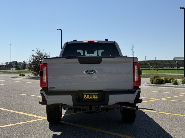 2025 Ford F-350 Super Duty XL
