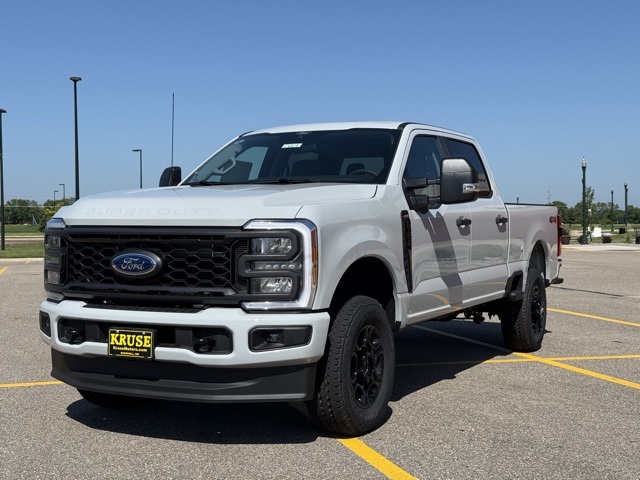 2025 Ford F-350 Super Duty XL