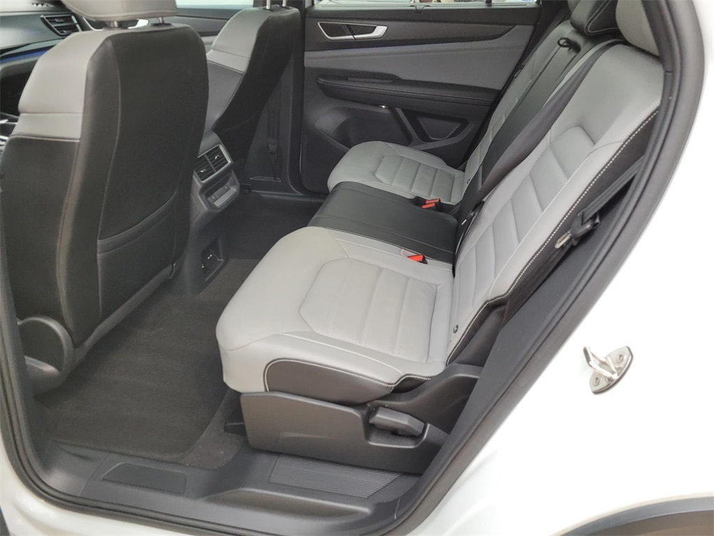 used 2024 Volkswagen Atlas Cross Sport car, priced at $32,700