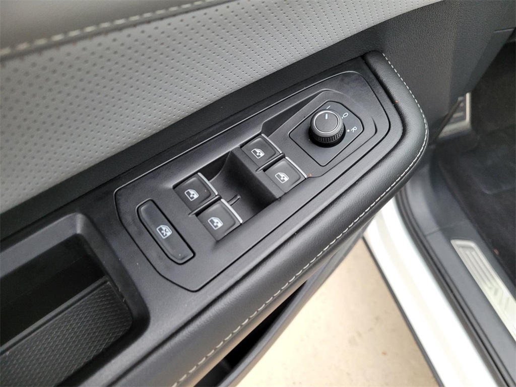 used 2024 Volkswagen Atlas Cross Sport car, priced at $32,700