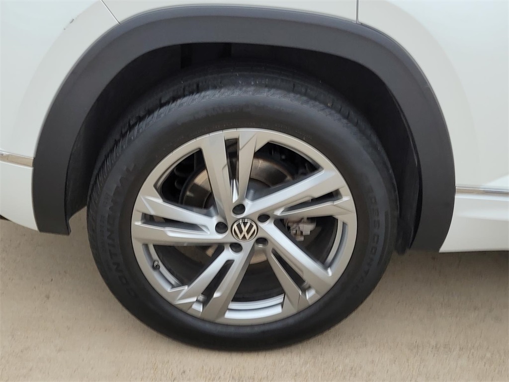 used 2024 Volkswagen Atlas Cross Sport car, priced at $32,700