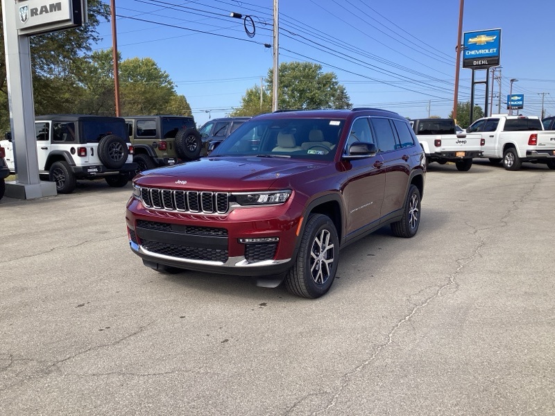 2025 Jeep Grand Cherokee Limited photo 3