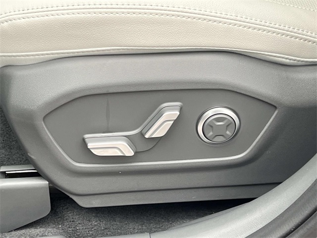 new 2026 Hyundai Santa Fe Hybrid car, priced at $43,945