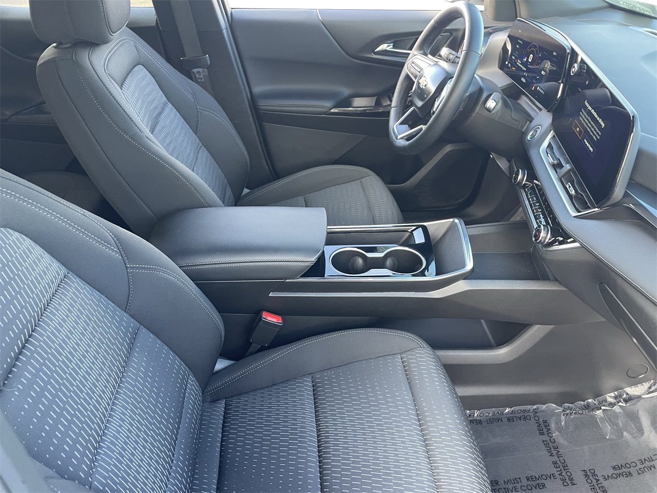 used 2025 Chevrolet Equinox car, priced at $25,465