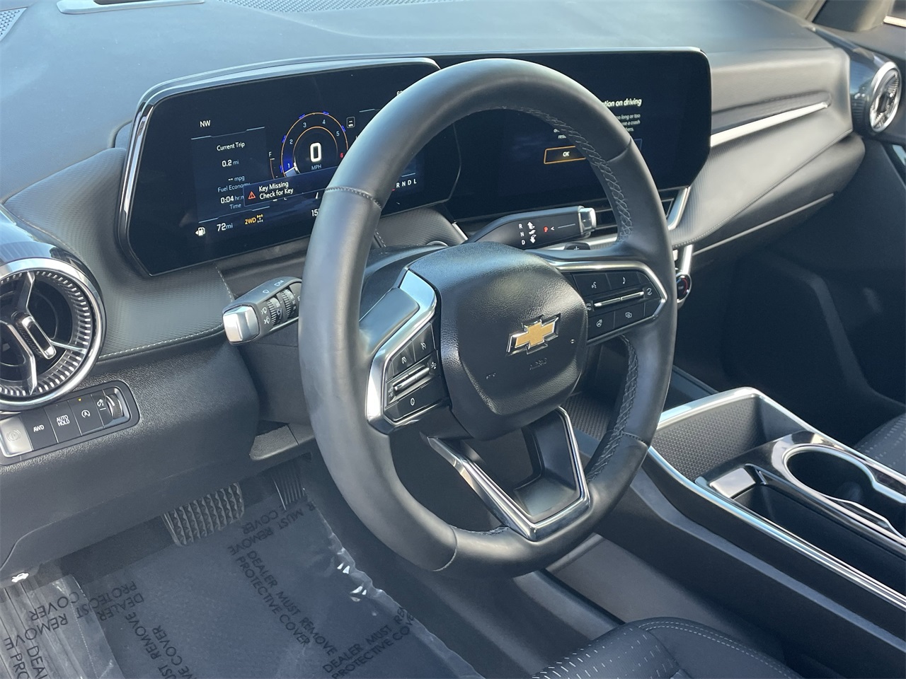 used 2025 Chevrolet Equinox car, priced at $25,465