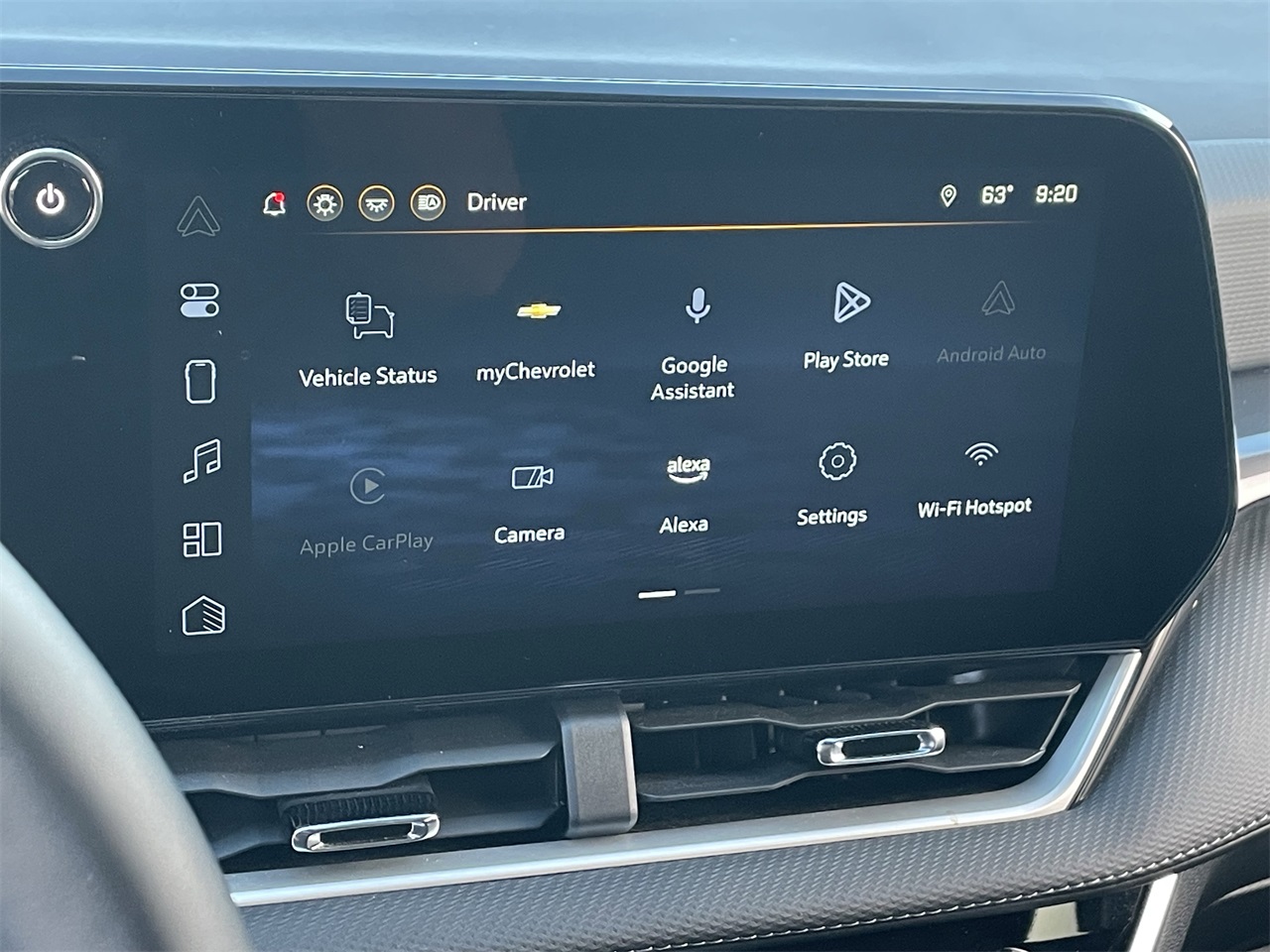 used 2025 Chevrolet Equinox car, priced at $25,465