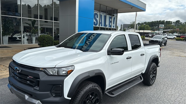 new 2026 Chevrolet Colorado car, priced at $45,980