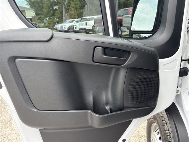 2025 Ram ProMaster 3500 photo 9