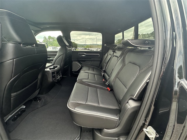 2026 Ram 1500 Laramie photo 19