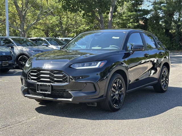 2026 Honda HR-V Sport photo 2