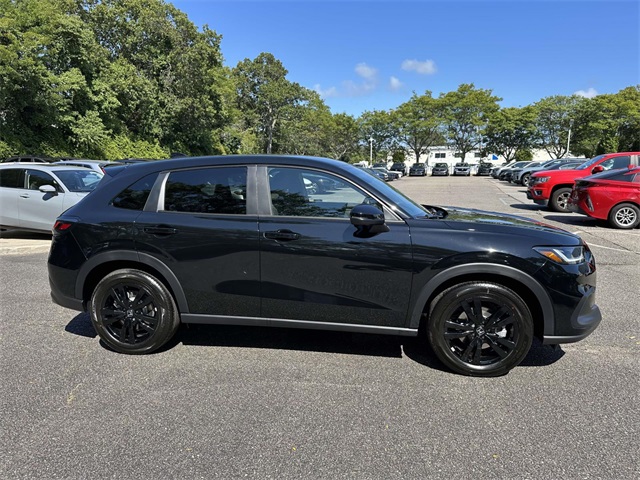 2026 Honda HR-V Sport photo 3