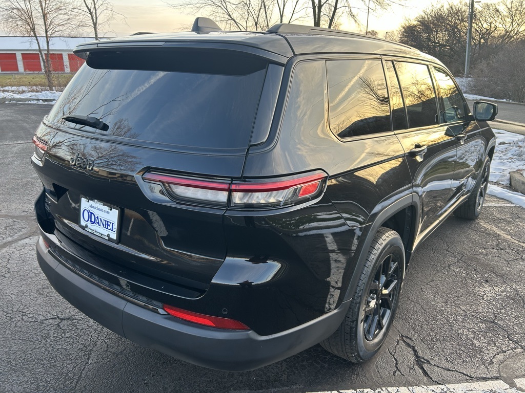 used 2024 Jeep Grand Cherokee L car, priced at $29,374