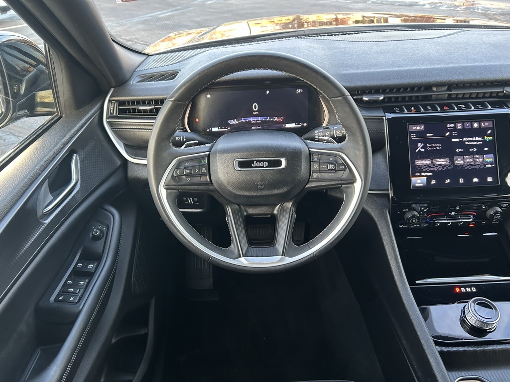 used 2024 Jeep Grand Cherokee L car, priced at $29,374