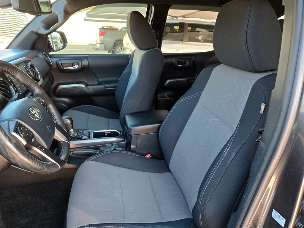 Used 2020 Toyota Tacoma Truck