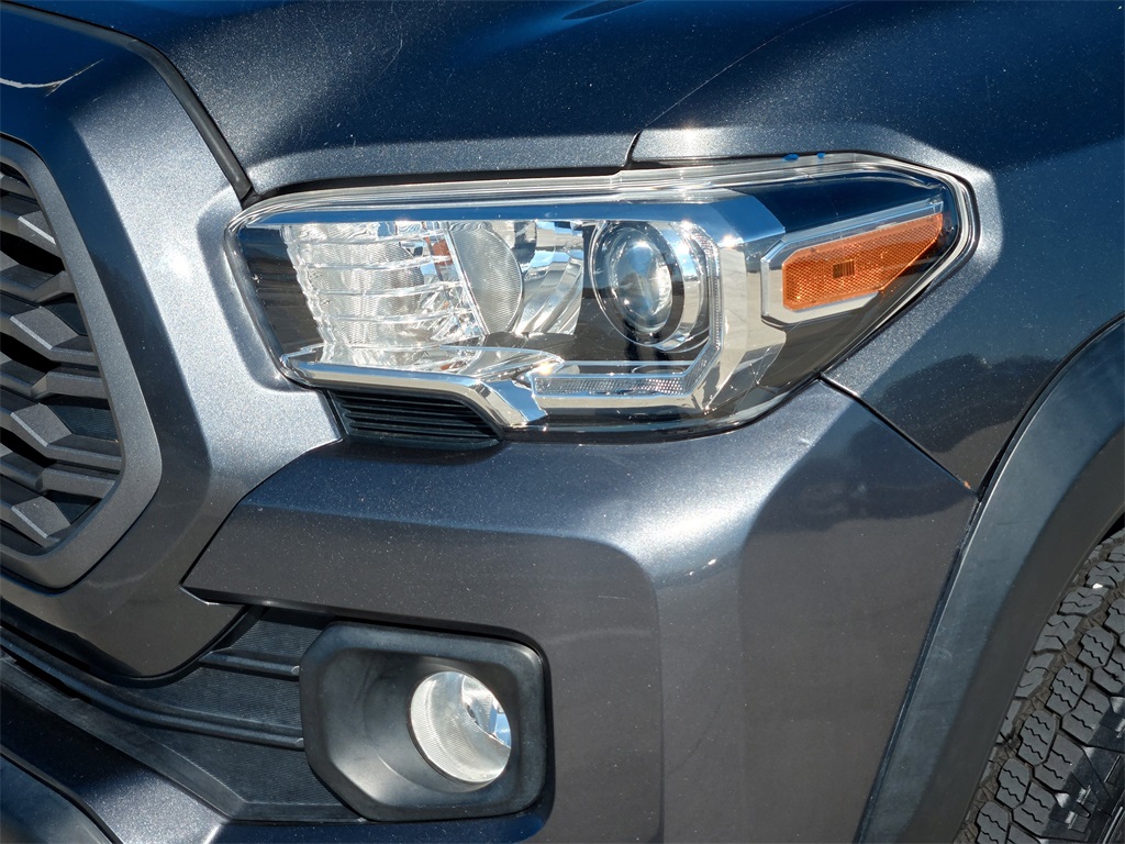 Used 2020 Toyota Tacoma Truck