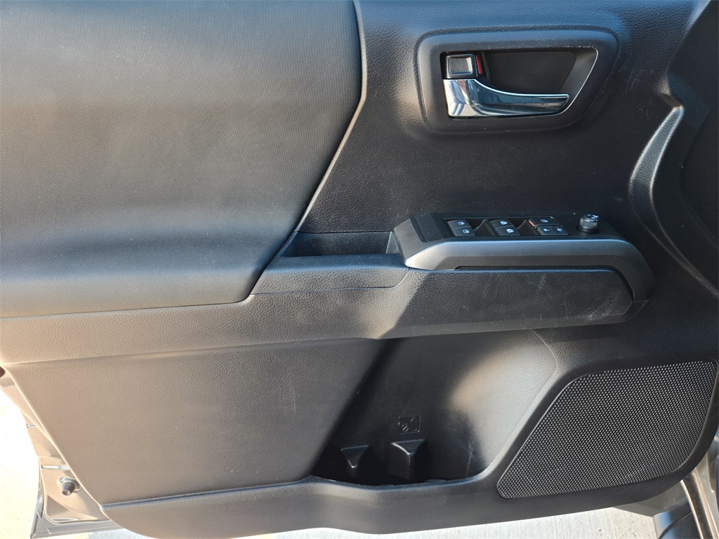 Used 2020 Toyota Tacoma Truck