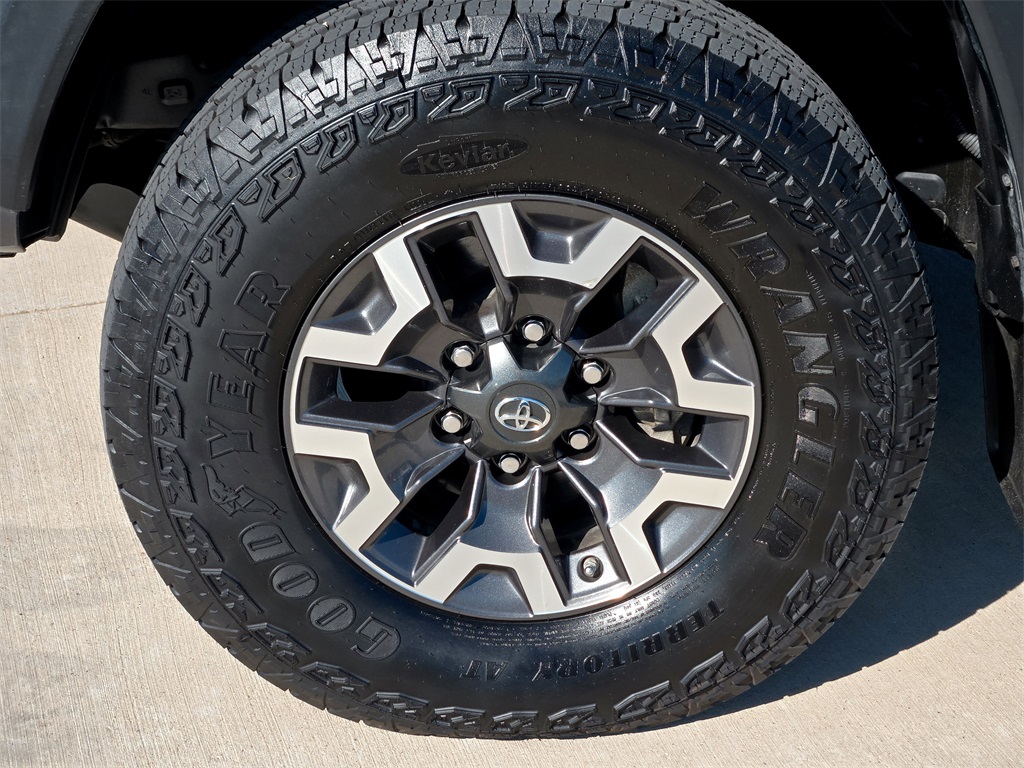 Used 2020 Toyota Tacoma Truck