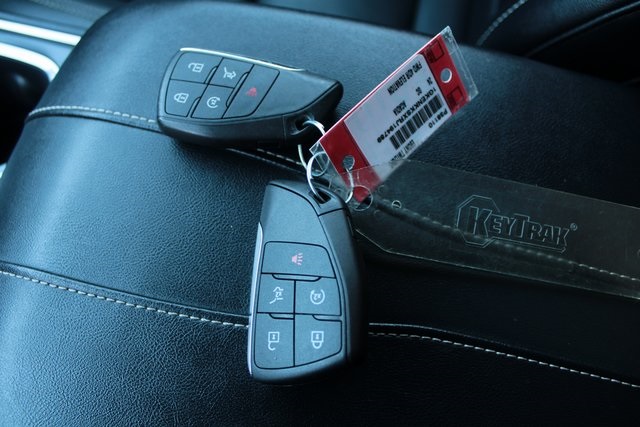 used 2024 GMC Acadia car, priced at $35,000