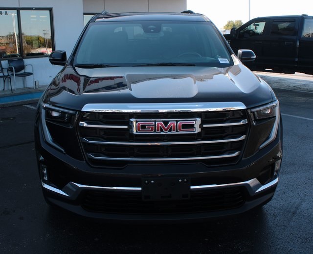 used 2024 GMC Acadia car, priced at $35,000