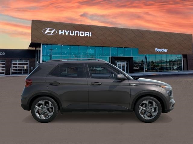2025 Hyundai Venue SEL photo 7