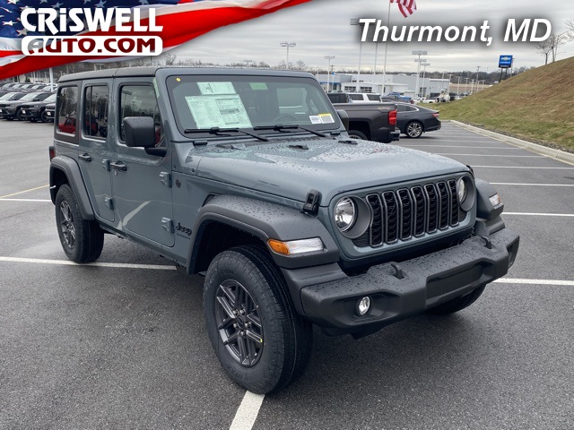 new 2026 Jeep Wrangler car, priced at $41,272